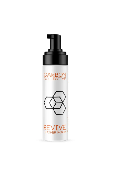 Carbon Collective Revive 2.0 500 ml – putojantis odos ir vinilo valiklis 1 Carbon Collective Revive 2.0 500 ml – putojantis odos ir vinilo valiklis 1
