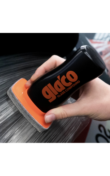 Soft99 Glaco Glass Compound Roll On stiklo valiklis Soft99 Glaco Glass Compound Roll On stiklo valiklis